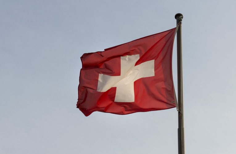 Elveția suspendă exporturile de armament către SUA din cauza războiului din Iran