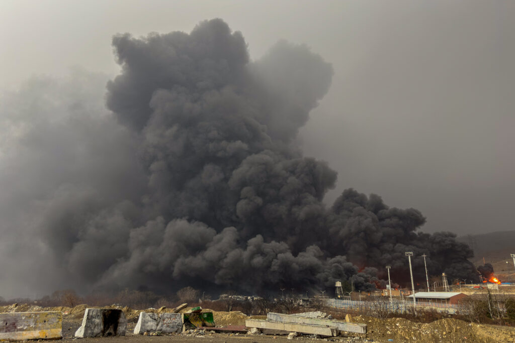 Forțele aeriene israeliene au atacat o bază nucleară din Iran