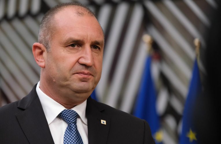 Fostul președinte bulgar, Rumen Radev, favorit în alegerile generale cu o nouă coaliție
