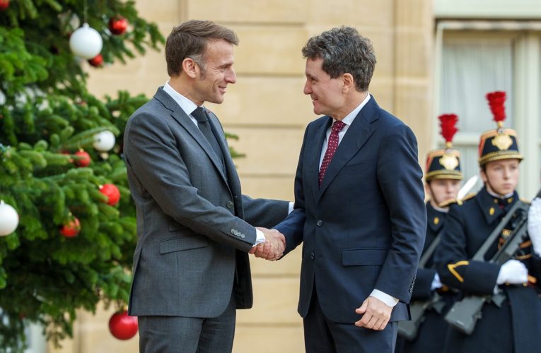 Franța ar fi invitat România să facă parte din grupul de țări care găzduiesc elemente ale „scutului nuclear”