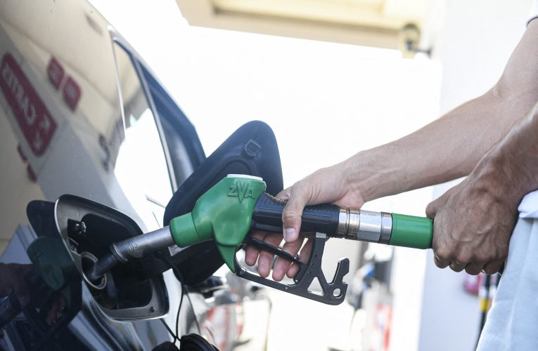 Grecii trec granița la bulgari după combustibil ieftin