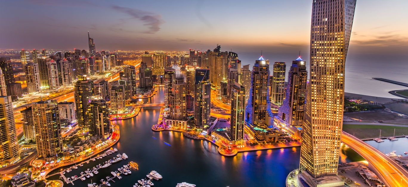 Hotelurile de lux din Dubai reduc prețurile. Spa de doi la preț de unu. Ce oferte au