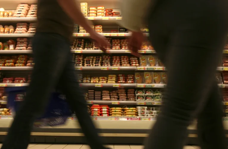 În Spania, Inteligența Artificială a avut un impact uriaș de Crăciun. Un lanț de hipermarketuri a crescut traficul online al magazinelor de opt ori