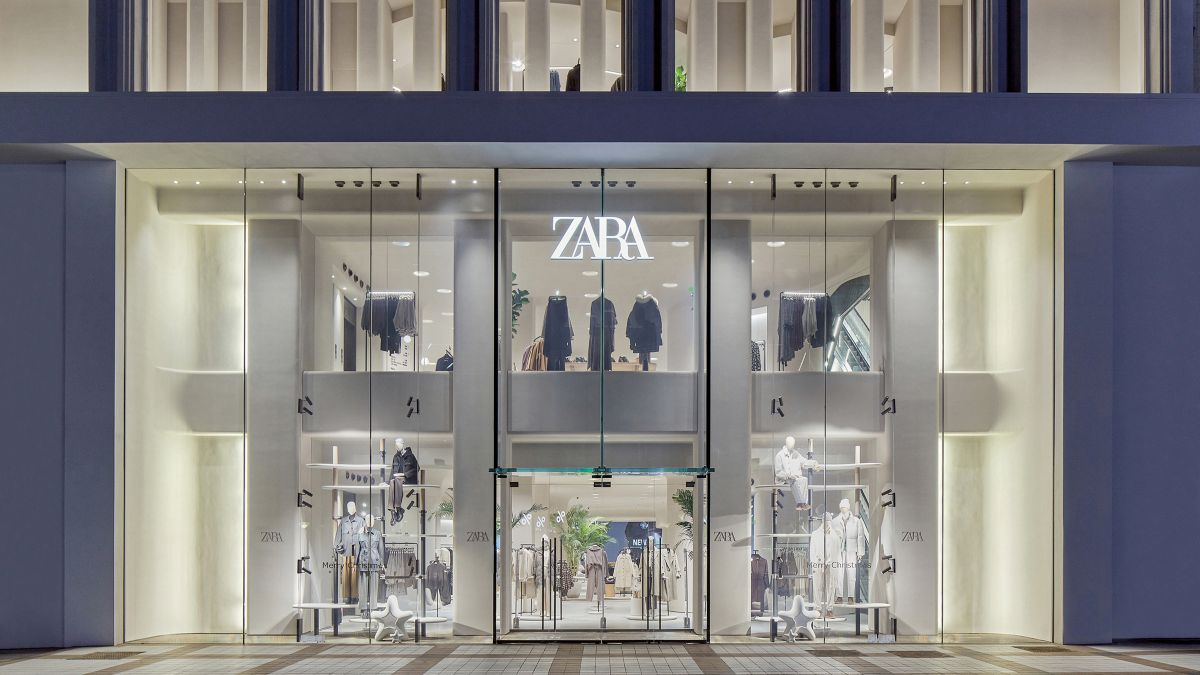 Inditex, proprietarul Zara, a închis 103 magazine în 2025. Ce planuri are retailerul