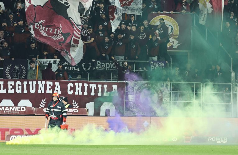 Jandarmeria a dat amenzi de peste 30 000 de lei la meciul Rapid București – Universitatea Craiova