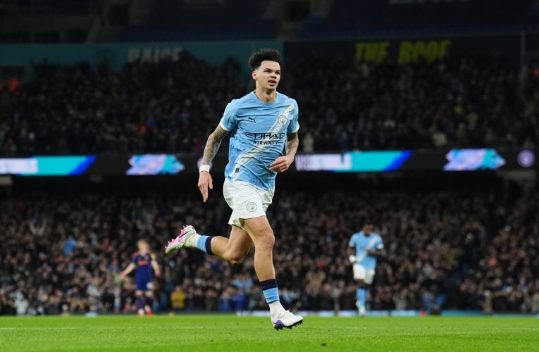 Manchester City câștigă Cupa Ligii Angliei, învingând cu 2-0 pe Arsenal Londra