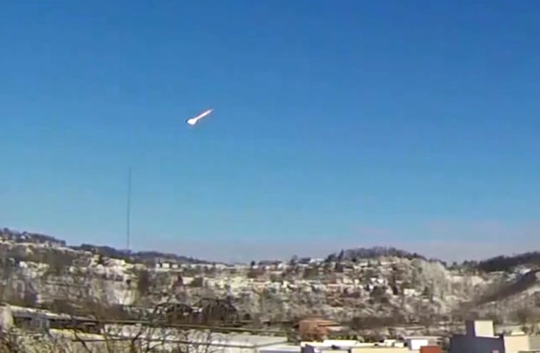 Meteorit de 7 tone, observat pe cerul SUA: explozie puternică și panică în mai multe state