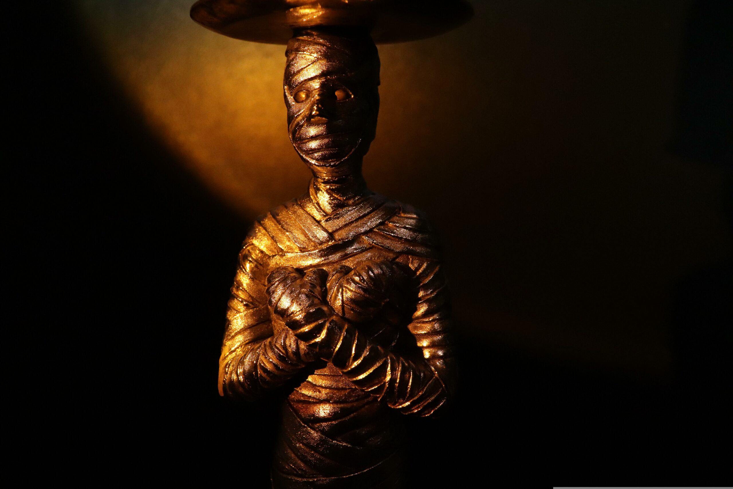 Misterul mumiilor „petrecărețe” din Egiptul Antic. Cum au ajuns urme de droguri și nicotină în corpurile acestora