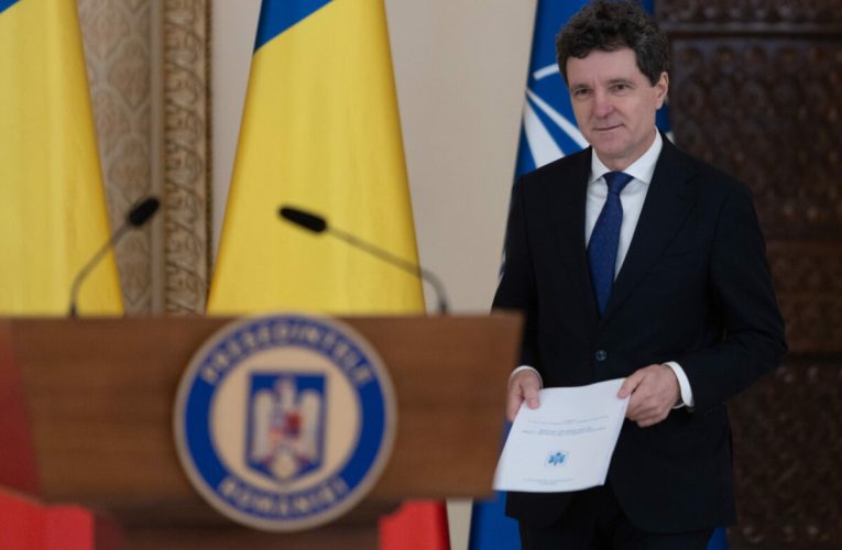 Nicușor Dan, discurs la Gala Colegiului Medicilor din România: „Sfatul meu este să ne uităm cu onestitate la ce suntem noi, inclusiv la sistemul medical”