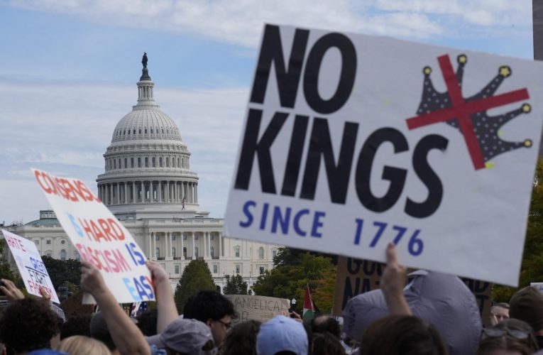 „No Kings”. Manifestații ample în SUA împotriva lui Trump. Robert De Niro, printre participanți: „Trump trebuie oprit acum”