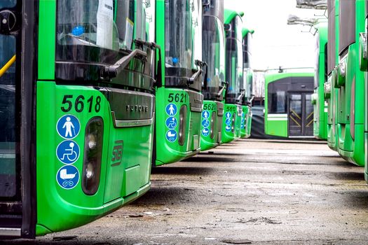 Noile troleibuze Yutong U12 intră în circulație în București: trasee, program și modificări