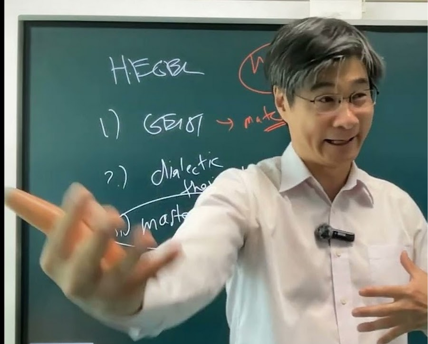 Nostradamusul Chinei. Omul care a prezis războiul cu Iranul face acum previziuni despre Europa