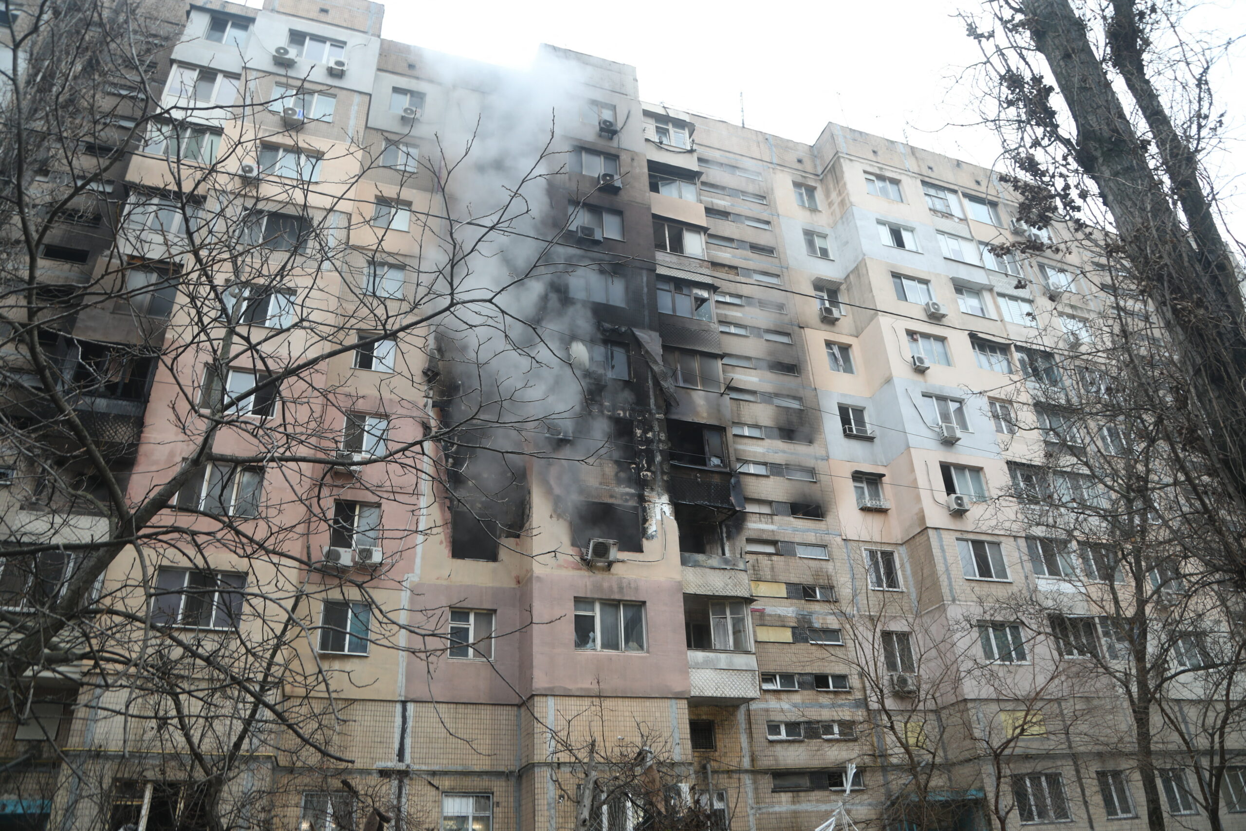 Odesa a fost atacată masiv de drone rusești: clădiri avariate după o noapte de explozii