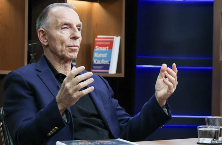 Pe cine mai anchetează procurorii în Germania: un istoric de aproape 70 ani pentru că l-a comparat pe Putin cu Hitler