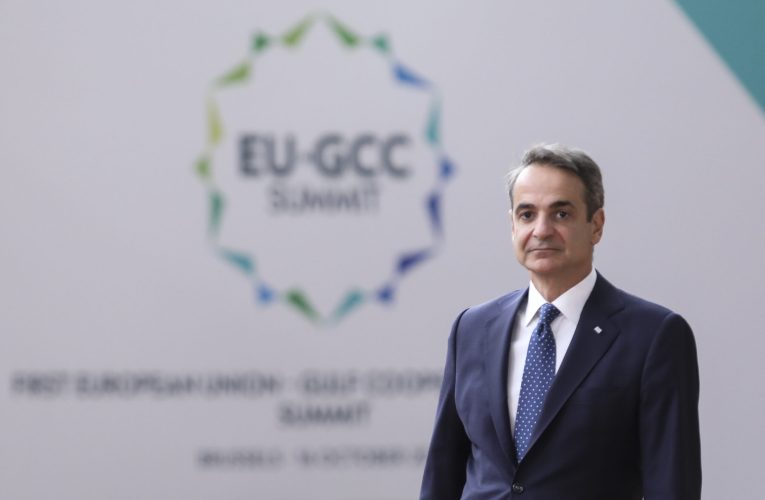 Prim-ministrul Greciei: Europa trebuie să fie pregătită „să se apere” de fluxurile mari de refugiați