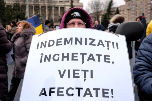 Protest al persoanelor cu dizabilități în Piața Victoriei. Ce solicită participanții