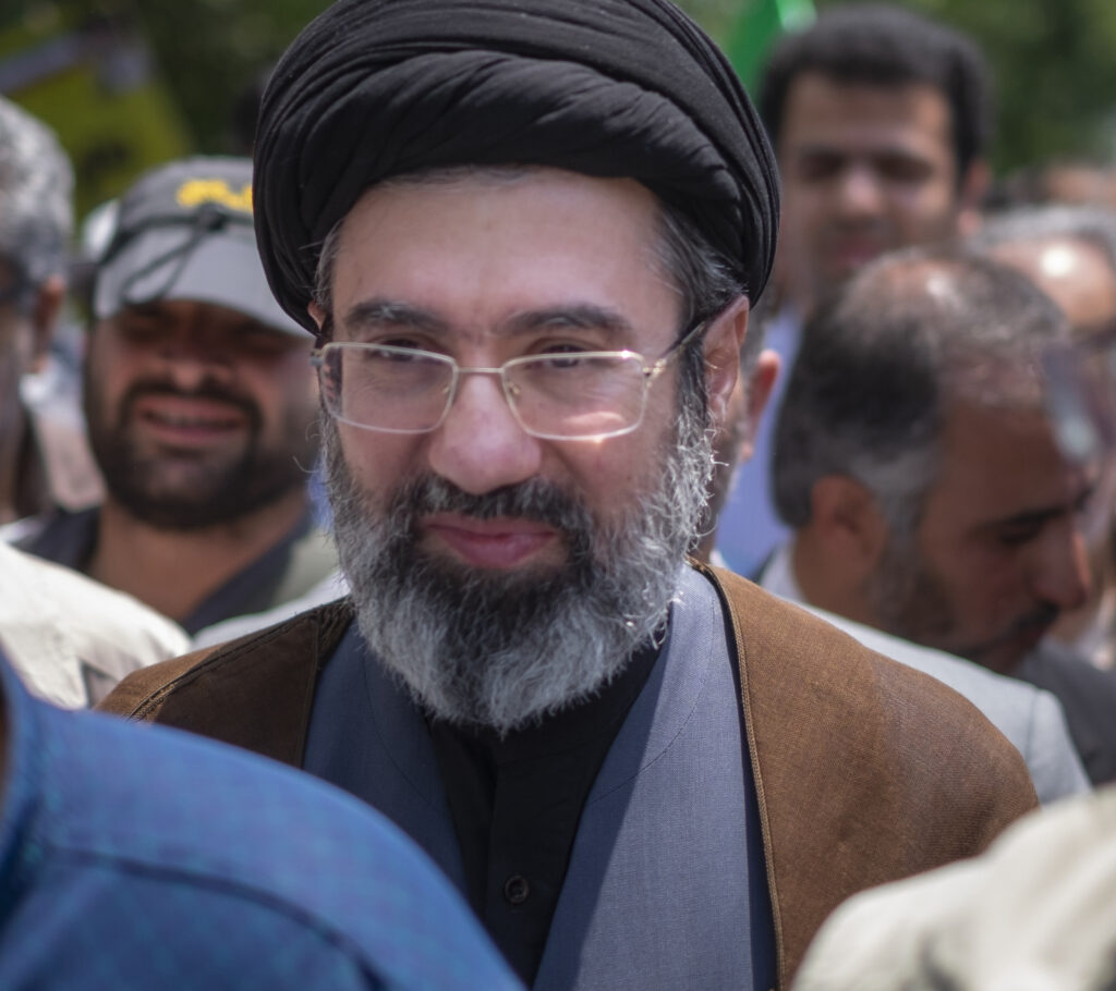 Război în Orientul Mijlociu, ziua 10. O rachetă iraniană a fost doborâtă în spațiul NATO / Noul lider suprem Mojtaba Khamenei a fost rănit în război