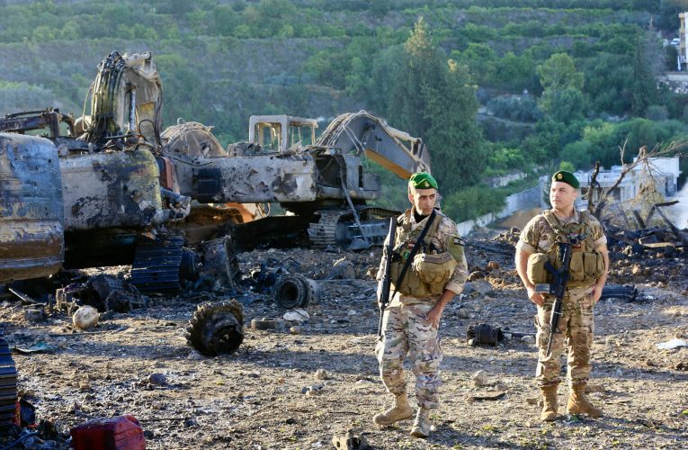 Război în Orientul Mijlociu, ziua 26 | Teheranul a lansat rachete în Israel, Kuweit, Iordania și Bahrain / Cel puțin 9 persoane, ucise în raiduri israeliene în sudul Libanului / Iran informează ONU că anumite nave pot traversa Strâmtoarea Ormuz