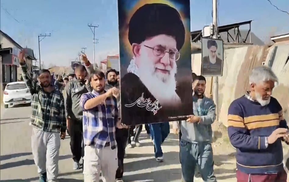 Războiul din Orientul Mijlociu se intensifică după uciderea liderului Khamenei