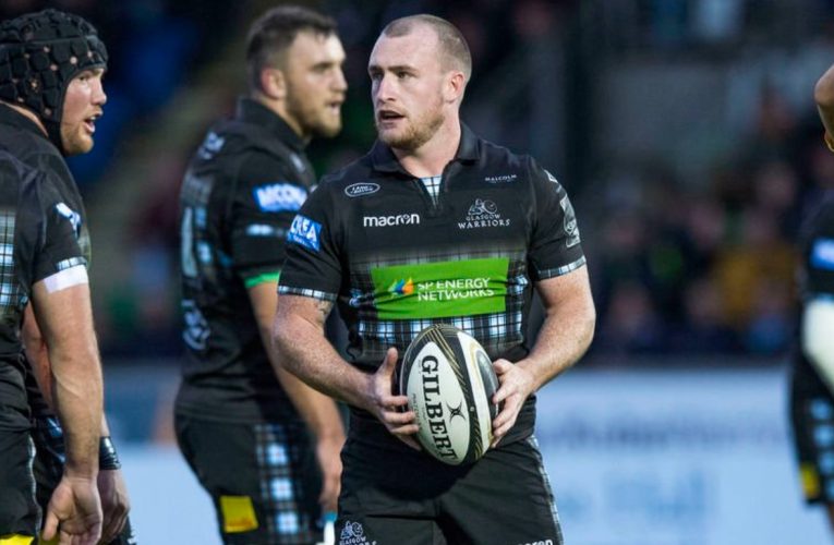 Regele Charles îi retrage distincția MBE fostului căpitan al Scoției Stuart Hogg