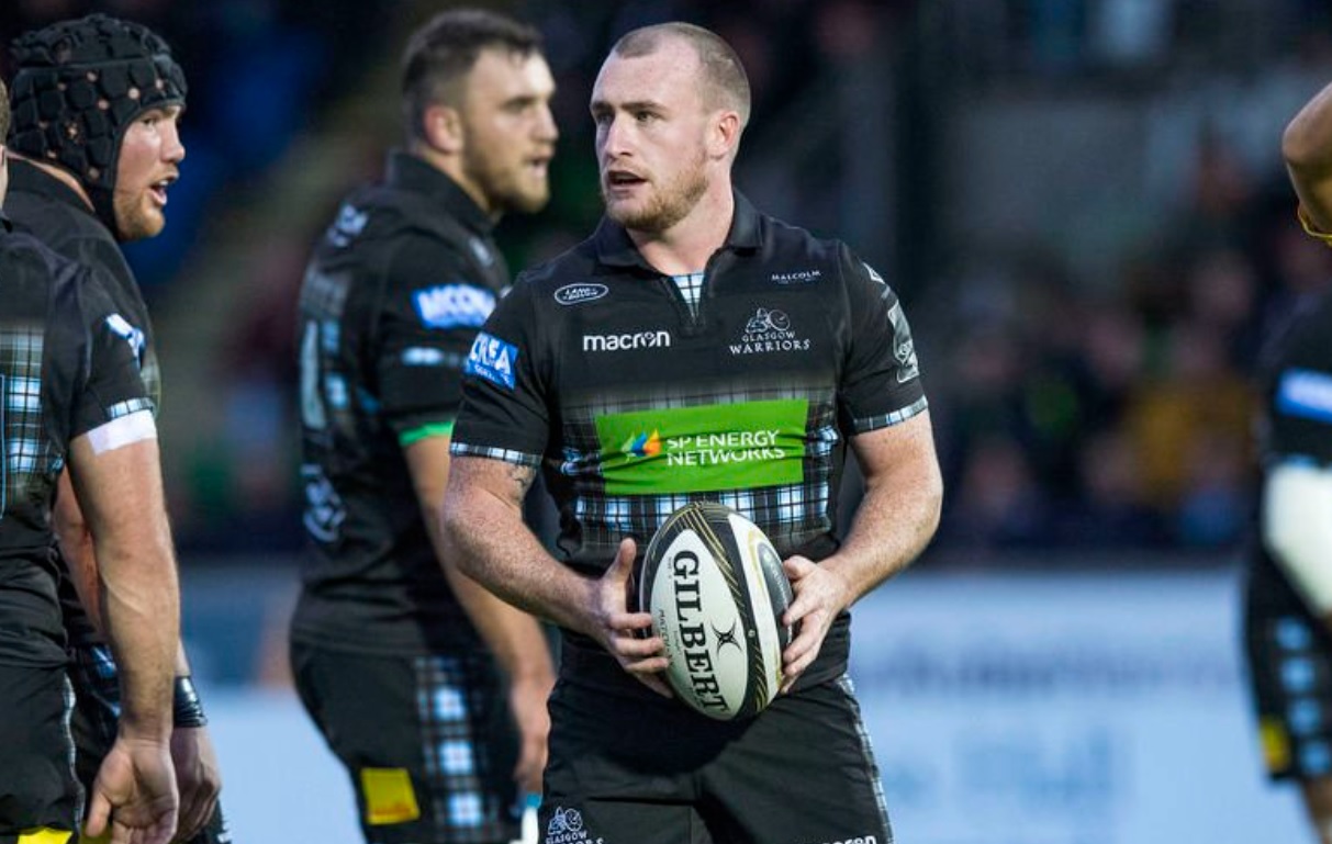 Regele Charles îi retrage distincția MBE fostului căpitan al Scoției Stuart Hogg