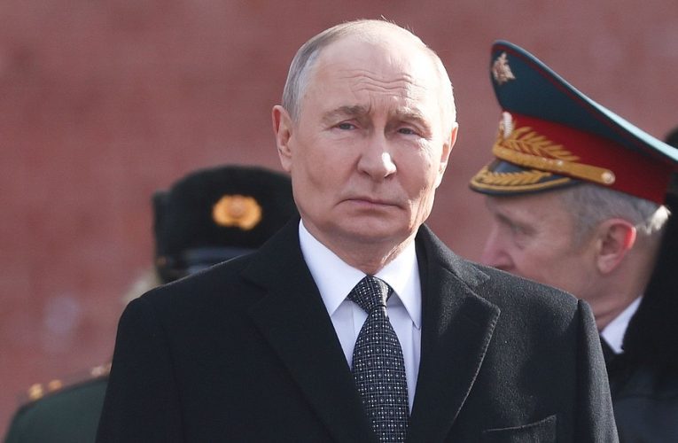 Reuters: Rusia beneficiază atât de mult de pe urma războiului din Iran, încât a trebuit să amâne reformele fiscale