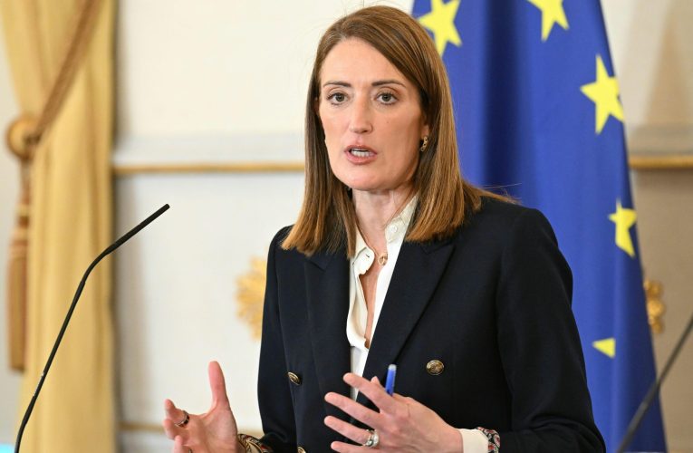 Roberta Metsola a anunțat la Strasbourg primii laureați ai Ordinului European de Merit. Maia Sandu și Volodimir Zelenski, printre ei