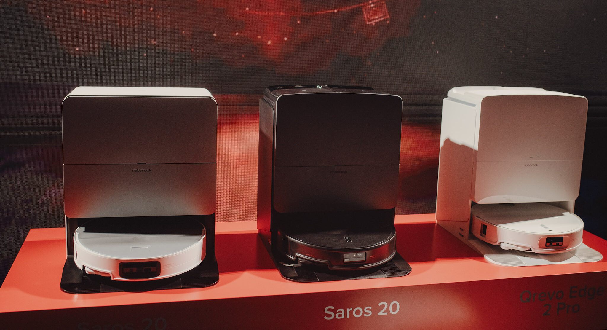 Roborock prezintă noile serii Saros 20 și F25, marcând un nou pas în automatizarea curățeniei