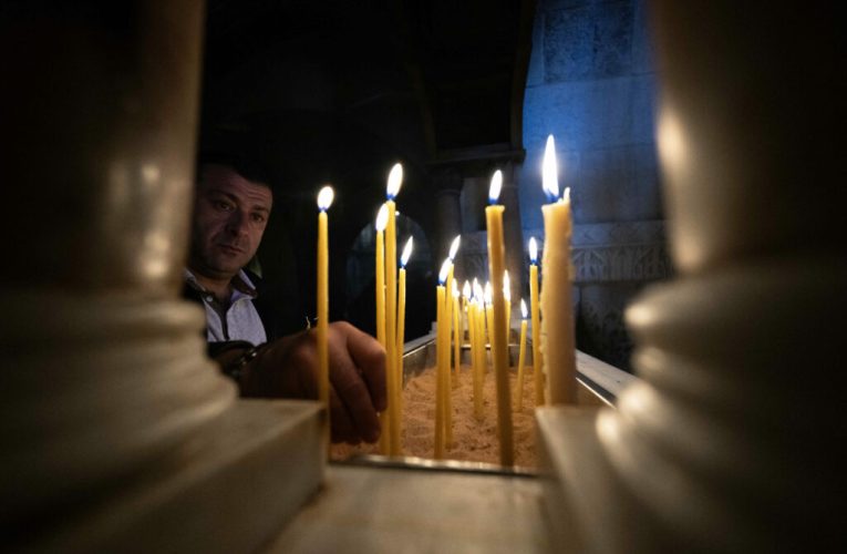 Săptămâna Mare în Spania: procesiuni și ramuri de palmier. Antonio Banderas s-a alăturat mulțimii