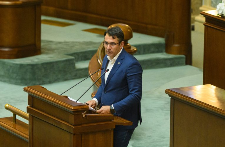 Senator USR: orin Grindeanu în zațul de cafea dacă mai rămâne PSD sau nu la guvernare