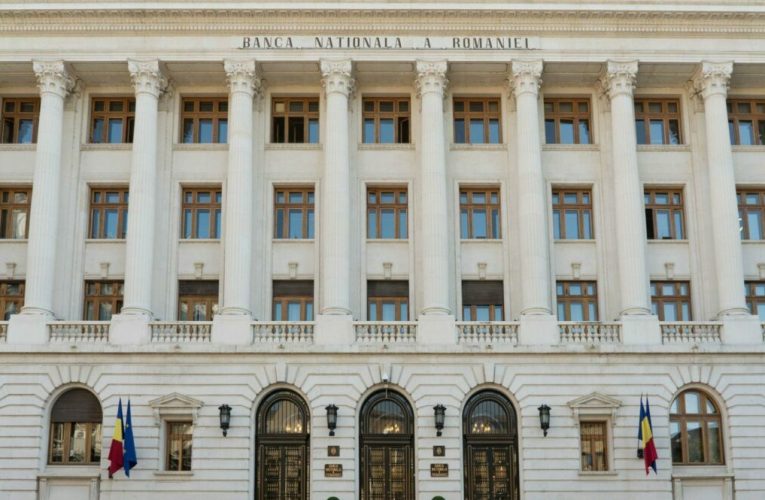 Taxarea sectorului bancar crește, dar statul pierde bani din veniturile BNR