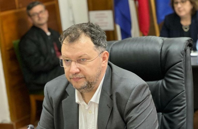 Tensiuni în PNL după ședința de luni seară. Președintele Consiliului Județean Giurgiu: „Nu putem descărca totul pe primari și să spunem că nu sunt reformatori”