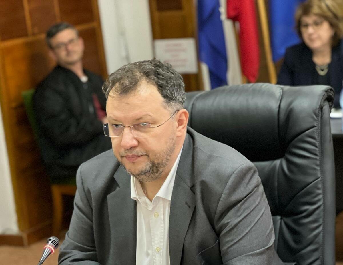 Tensiuni în PNL după ședința de luni seară. Președintele Consiliului Județean Giurgiu: „Nu putem descărca totul pe primari și să spunem că nu sunt reformatori”