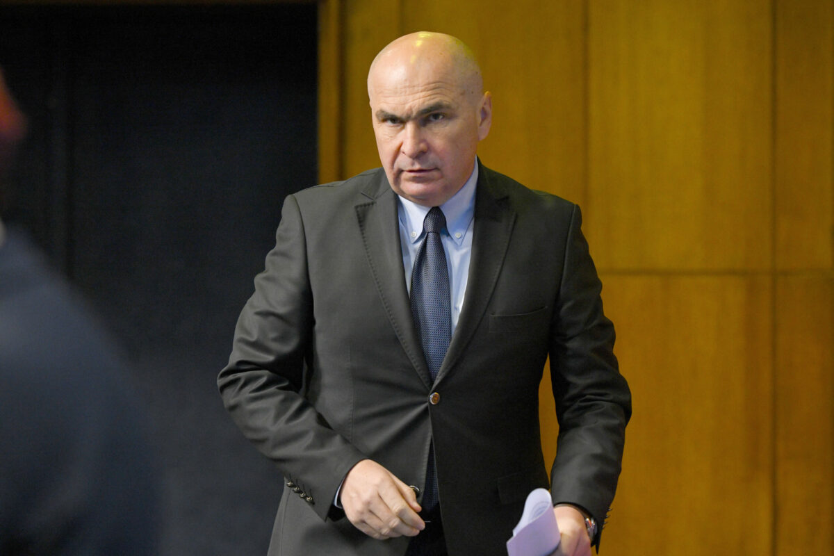 Tensiuni în ședința Partidului Național Liberal: „PNL nu trebuie să fie nici remorca PSD, nici agenție de plasare pentru USR”