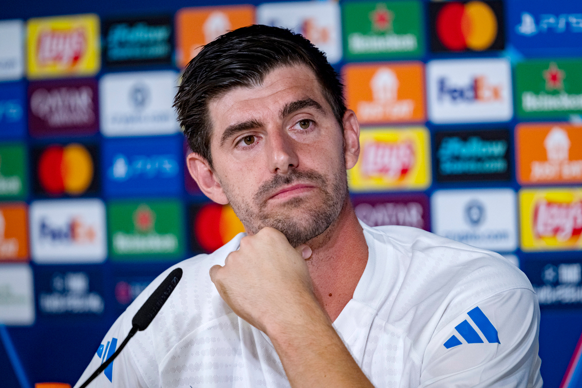 Thibaut Courtois, portarul titular al Real Madrid, va lipsi peste o lună din cauza unei accidentări