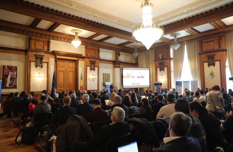 UE schimbă regulile pentru produsele digitale. Experții au discutat la București cum vor fi aplicate