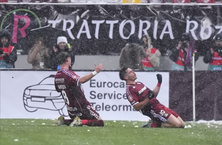 Unirea Slobozia-Rapid București încheie luni etapa a 29-a a Superligii