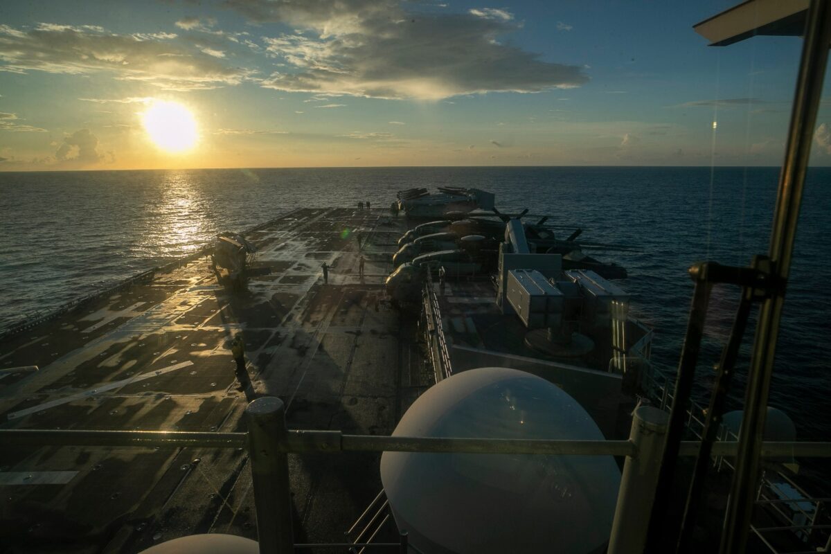 Urmează un atac terestru în Iran? 3.500 de pușcași marini au ajuns în Orientul Mijlociu