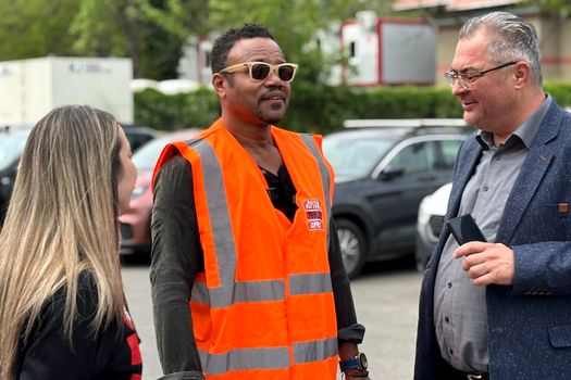 Actorul Cuba Gooding Jr., câștigător al Premiului Oscar, a vizitat șantierul viitoarei Clinici de Psihiatrie Pediatrică de la Obregia