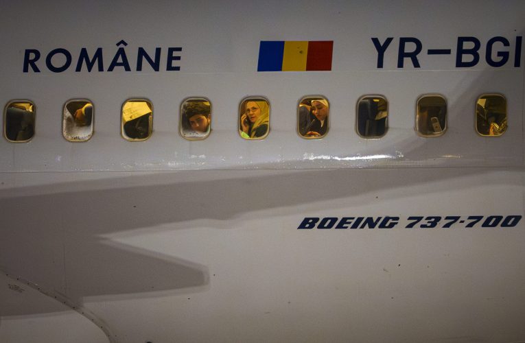 Acuzații explozive în scandalul TAROM: „Dacă TAROM va dispărea, va dispărea din cauza doamnei Oana Gheorghiu, care e obișnuită cu donațiile” / „Oare n-a primit și doamna Gheorghiu vreo donație de undeva”