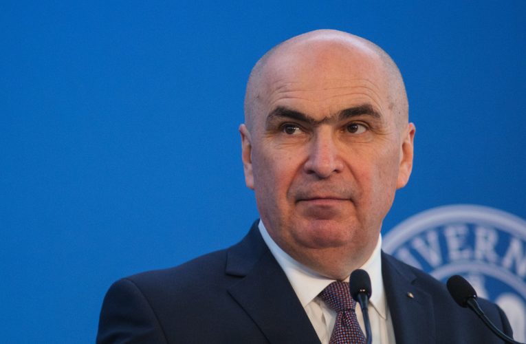 „Agitație înainte de moțiune”. Moțiunea a venit după ce Bolojan a preluat interimatul la Energie? Premierul răspunde