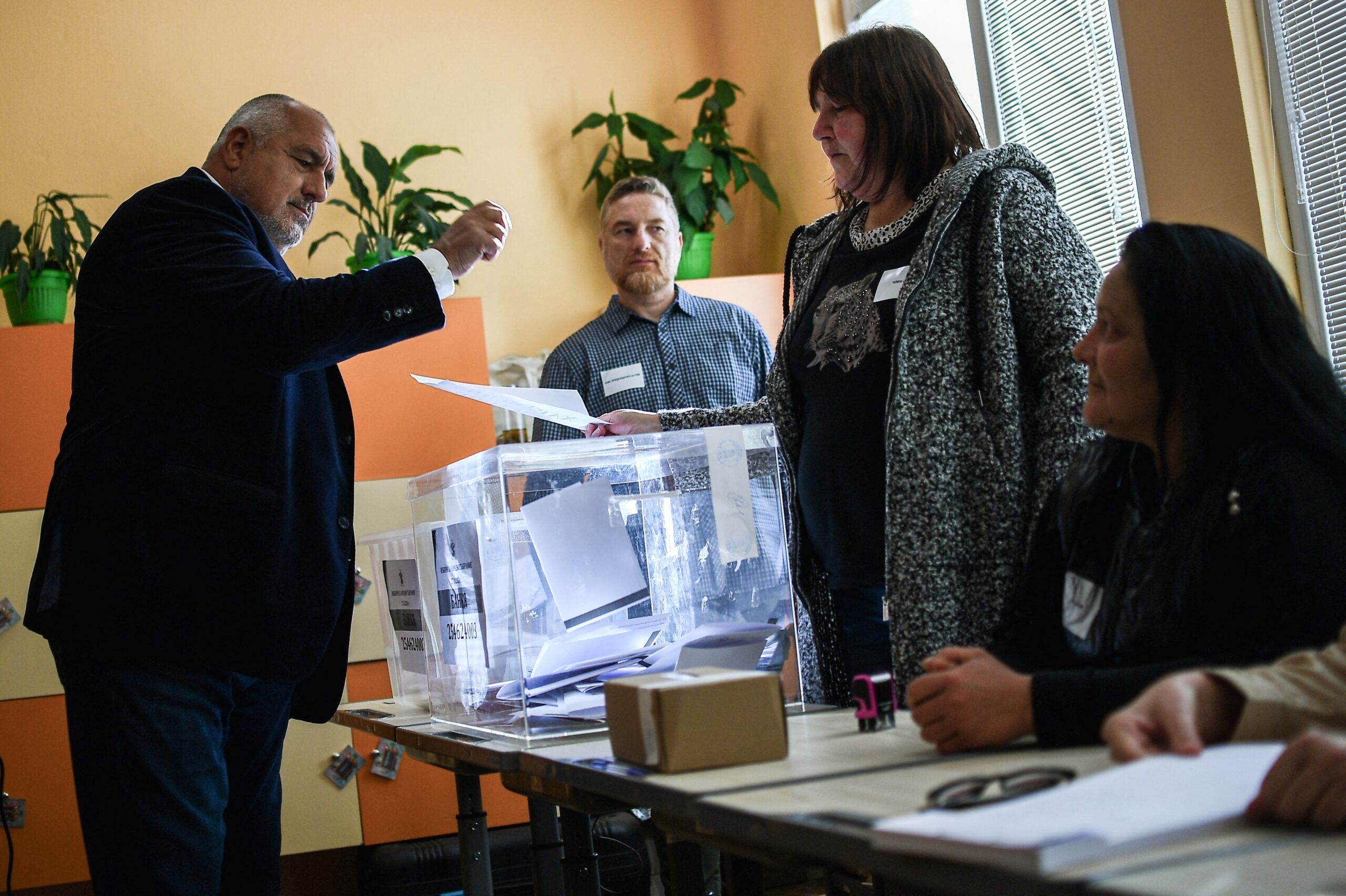 Alegeri în Bulgaria: progresiștii conduc cu 44,5% după numărarea a 68,3% din voturi