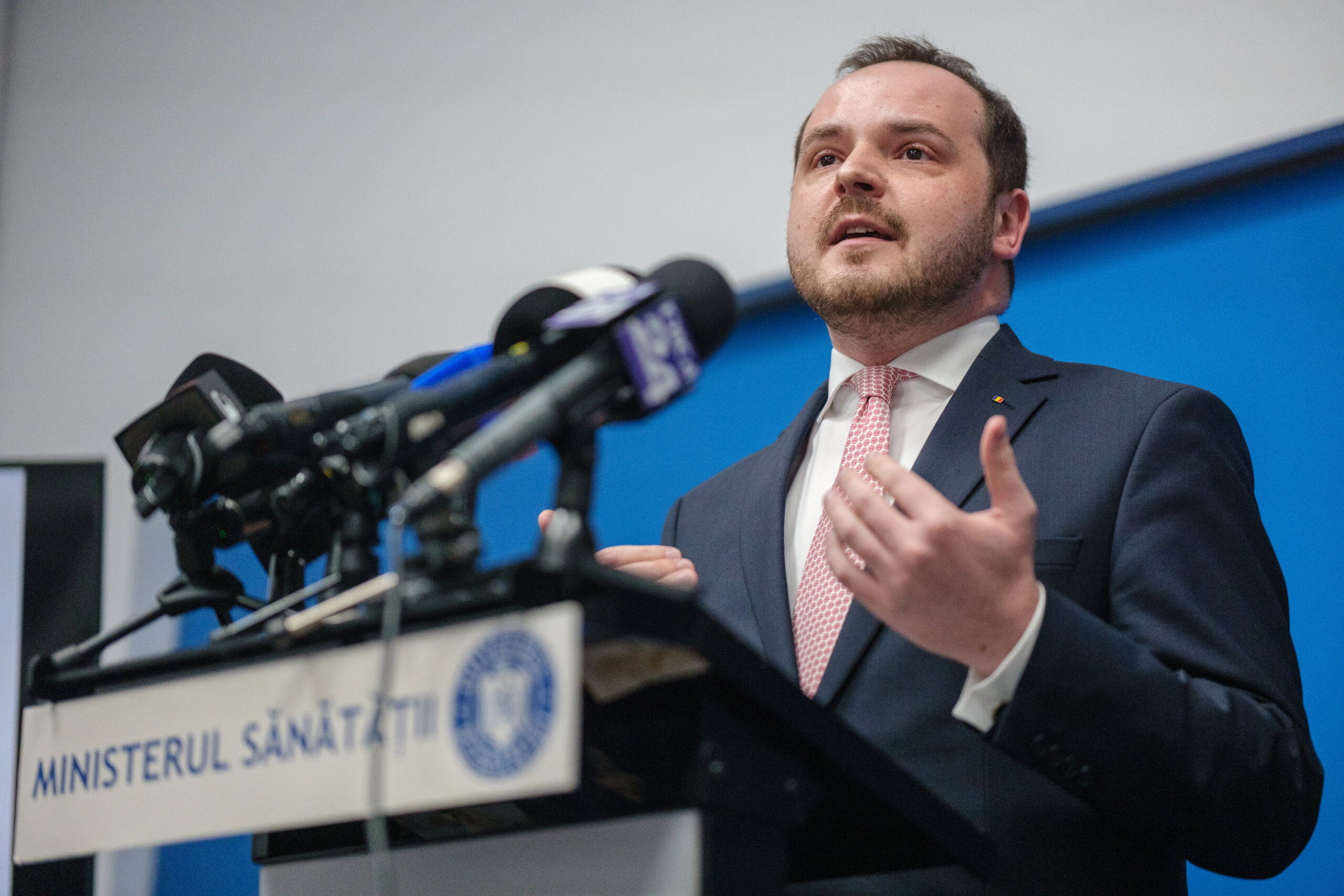 Alexandru Rogobete: Decizia din procesul câștigat în primă instanță de Pfizer este executorie. „Ministerul Sănătății nu are această sumă în bugetul de stat”