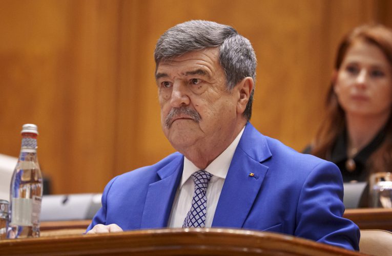 ANI: Toni Greblă, în conflict de interese după trei ordine prin care și-a majorat salariul la AEP