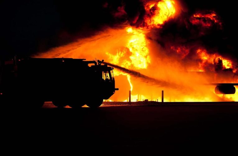 Aproape 1.600 de intervenții în 24 de ore: pompierii au acționat „la foc continuu” în toată țara