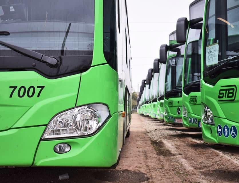 Autobuzele 100 și 442 nu vor mai opri la „Sosiri” pe Aeroportul Henri Coandă din 22 aprilie