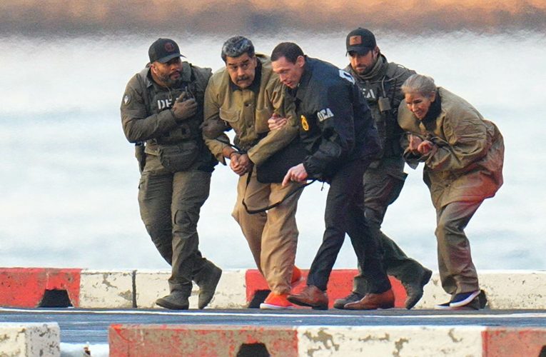 Autoritățile americane le permit lui Maduro și soției sale să își plătească avocații din fonduri venezuelene