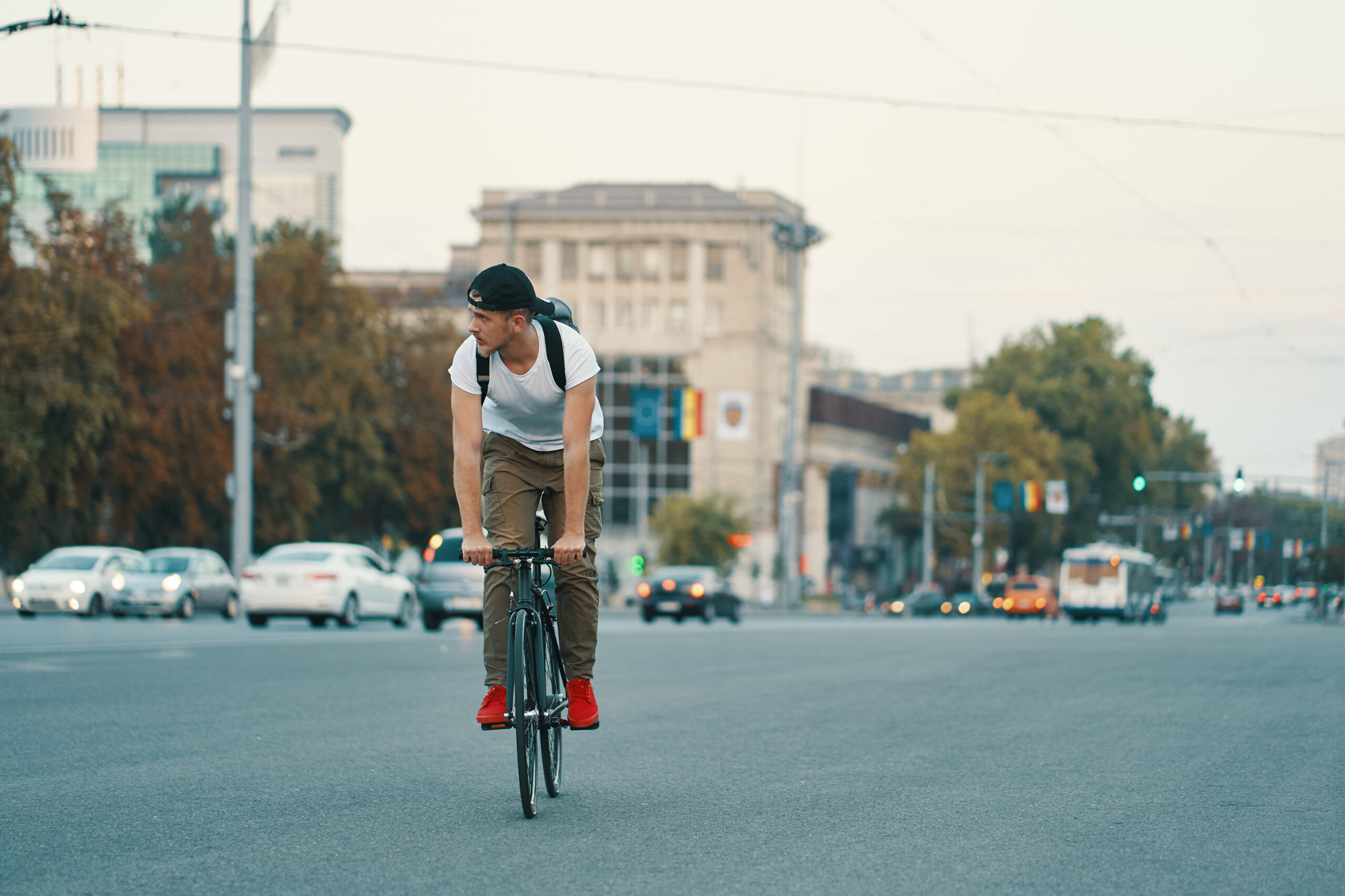 Care e distanța ideală dintre casă și birou? Un studiu pe 13.000 de oameni are răspunsul