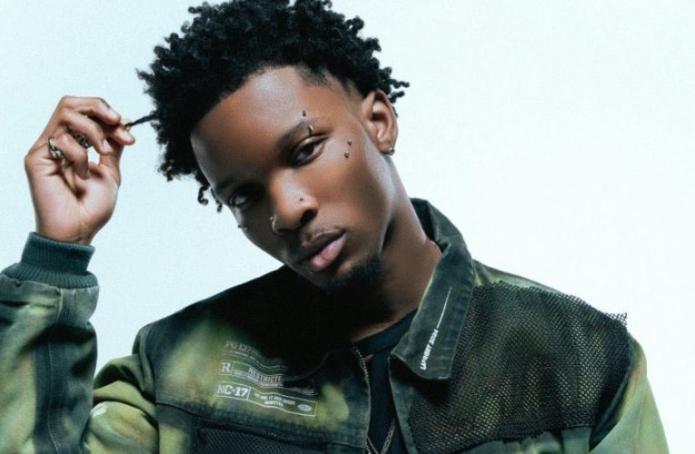 Caz șocant în SUA: cântăreț arestat după ce trupul unei adolescente a fost găsit în portbagajul mașinii sale