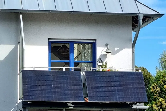 Cum funcționează panourile solare „plug-in”, tehnologia care se răspândește rapid în Europa